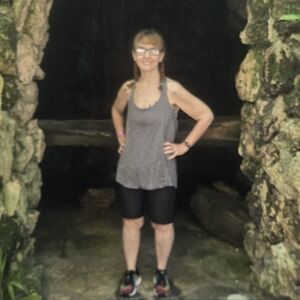 Meet your Posher, Chrystal